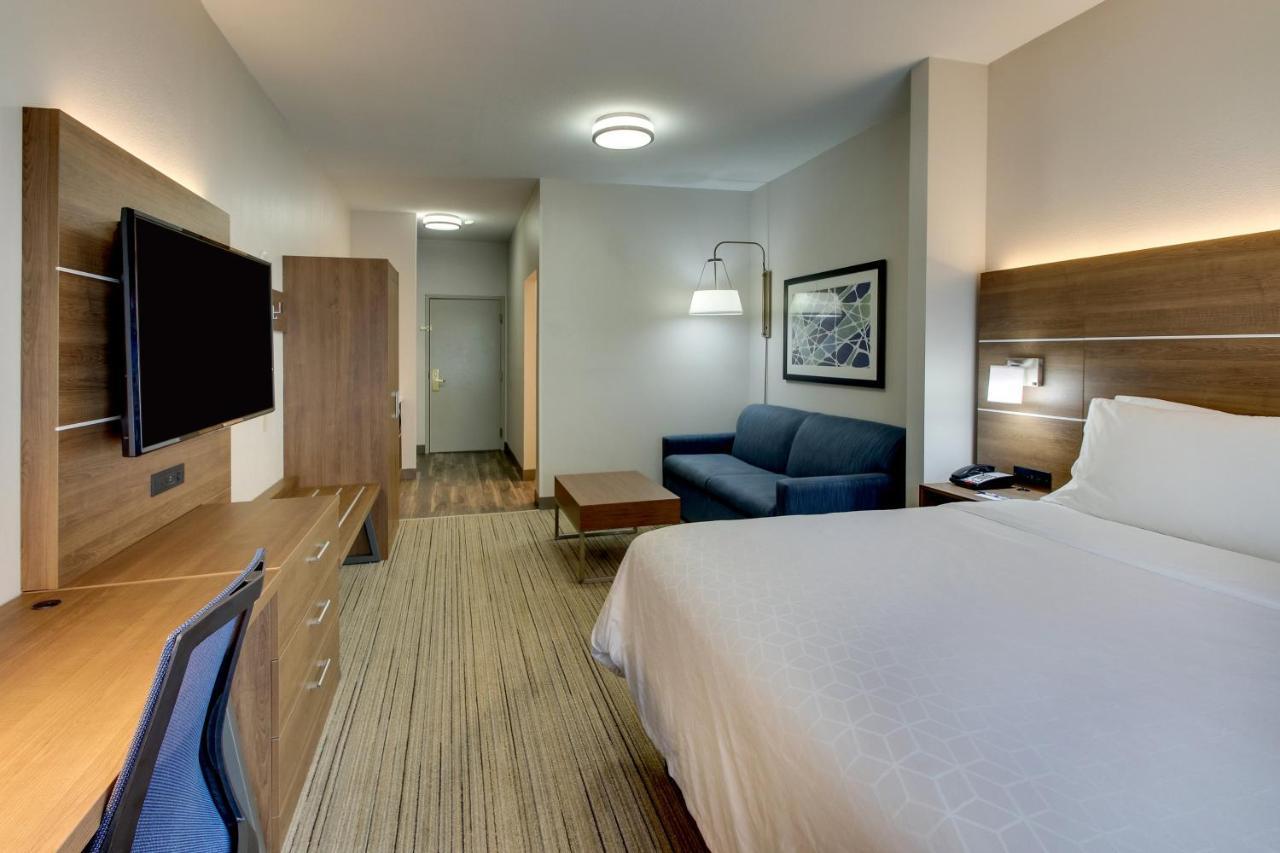 Express & - Atlanta/emory Area By Ihg Hotel 3*