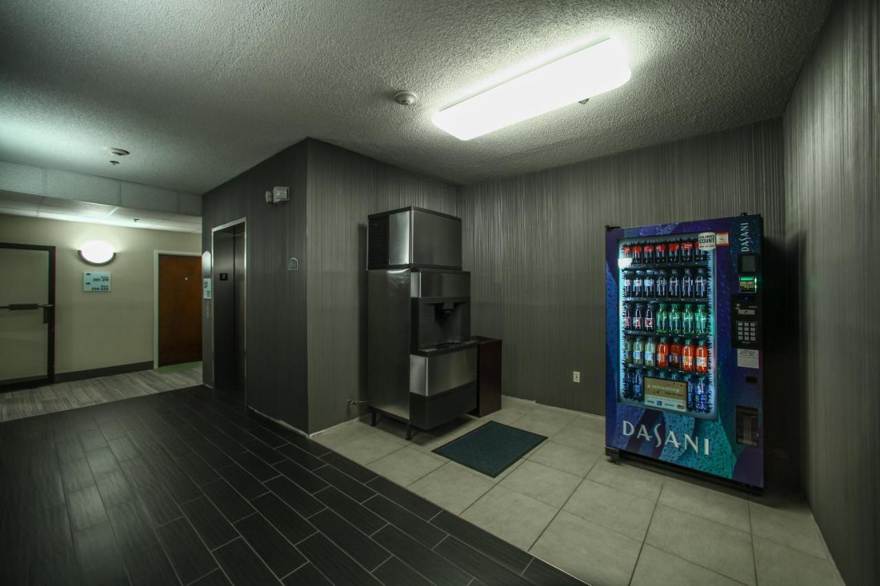 Hotel Express & - Atlanta/emory Area By Ihg 3*