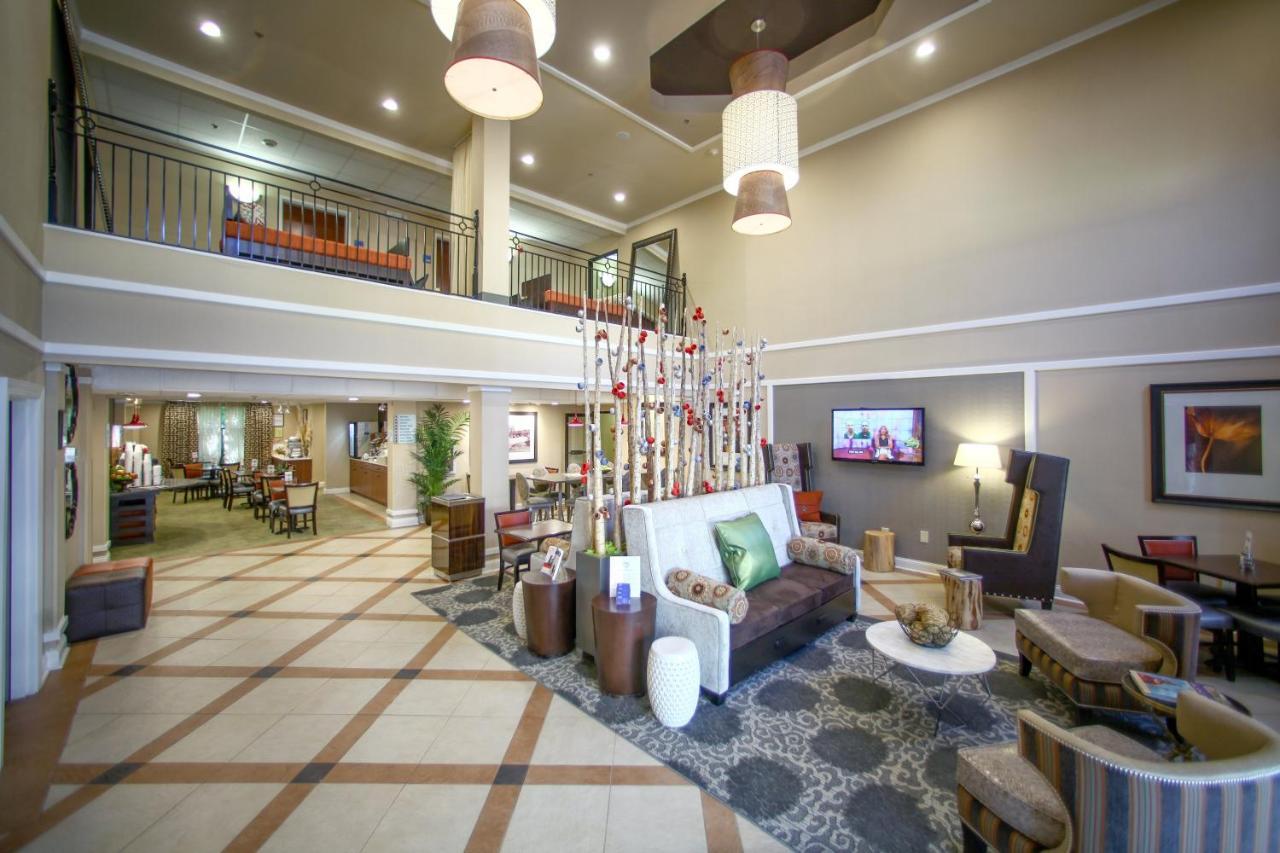 Express & - Atlanta/emory Area By Ihg 3*